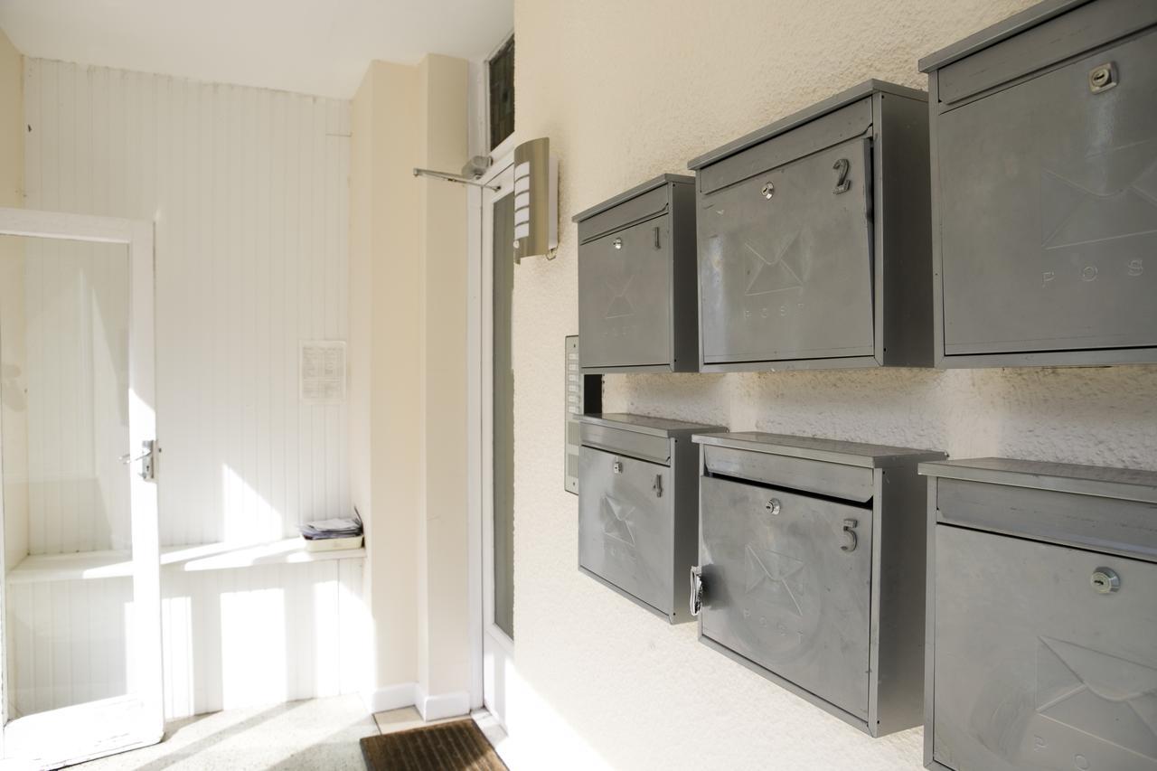 Large 2 Bedroom Apt - Near Beach - Free Parking Bournemouth Exteriör bild
